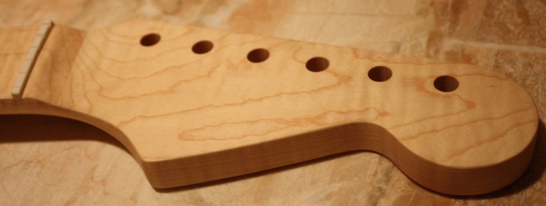 Warmoth Headstock Resized.jpg