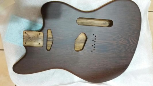 guitar5.jpg