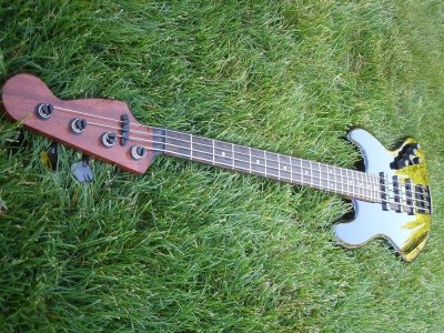Warmoth1f_zpscefede29.jpg