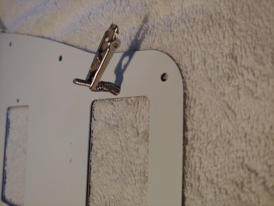 JM Humbucker install alligator clip.jpg