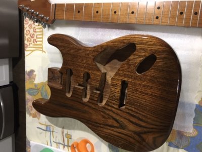 strat body and neck.JPG