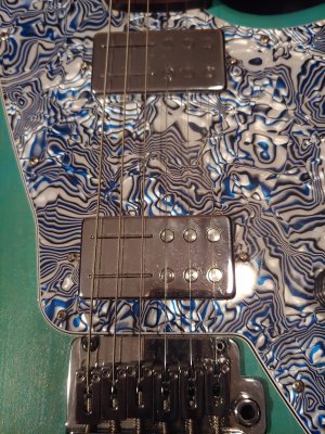 stratomaster humbucker pickguard detail.jpg