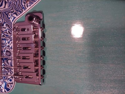 stratomaster trem detail note sparkles.jpg