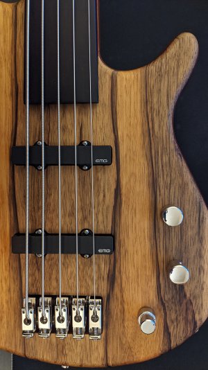 2_Bass Top.jpg