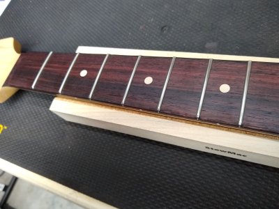 Fret ends and roll.jpg