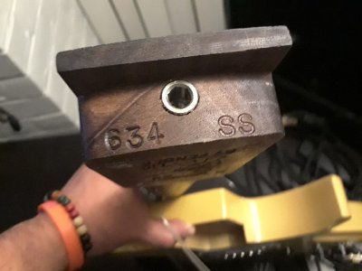 warmoth neck.jpg