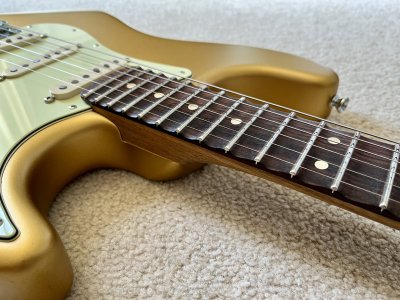 Gold_Strat_2023-03-09_2_50.jpeg