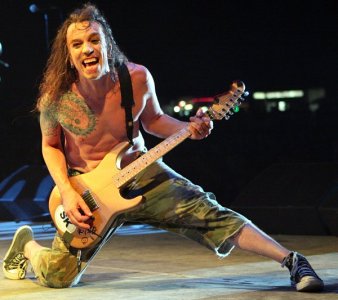 Scotti_Hill_Skid_Row.jpg