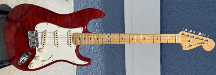 Red Strat.JPG