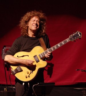 Pat_metheny_orch2.jpg