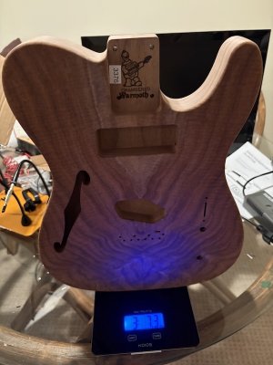 Walnut_wt.jpeg Walnut_wt.jpeg