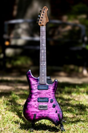 Redux-8.jpg Redux-8.jpg