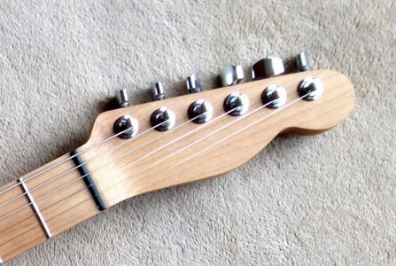 Headstock 1.JPG