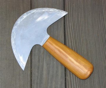 Round Knife B Sm.JPG