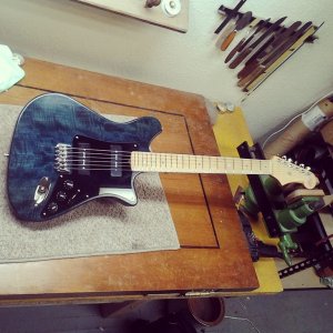 Kal-Tone guitar.jpg