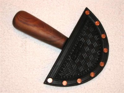 round knife 03 a sm.jpg
