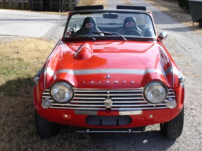 TR4A pictures 003.jpg