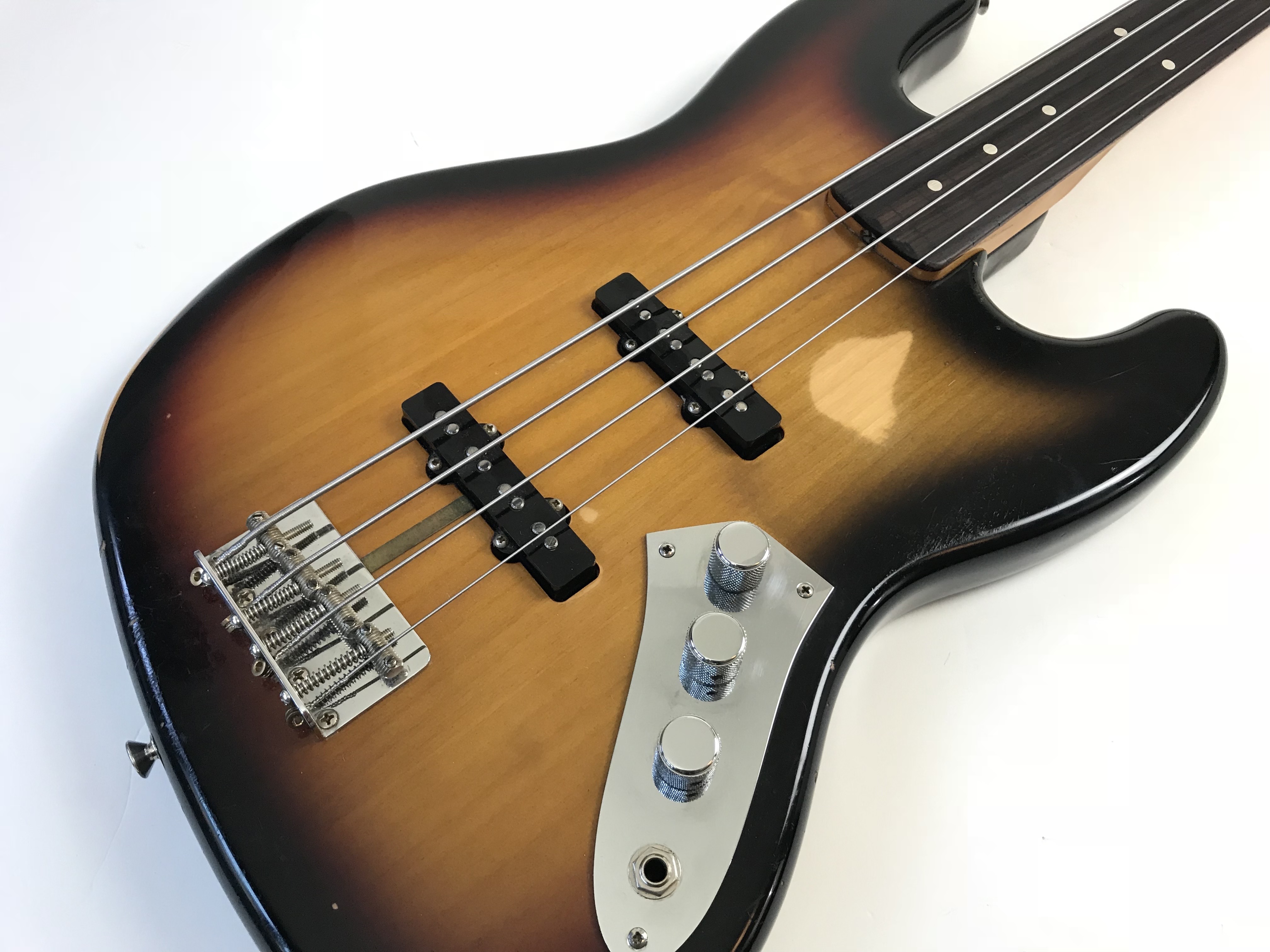 fender-jaco-pastorius-fretless-jazz-bass-2047877.jpg