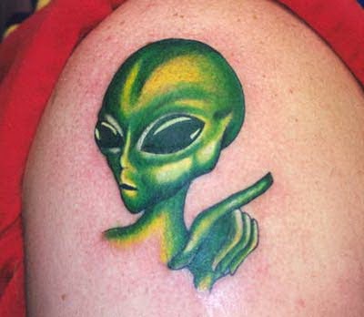 Little-Green-Alien-Tattoo-Design.jpg