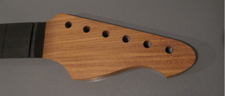 Headstock_800x338.JPG