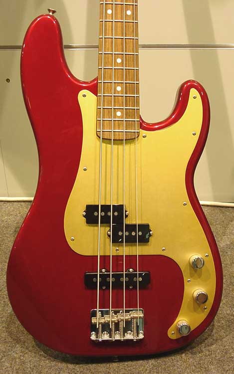 Fender_Precision_Bass_Delux.jpg