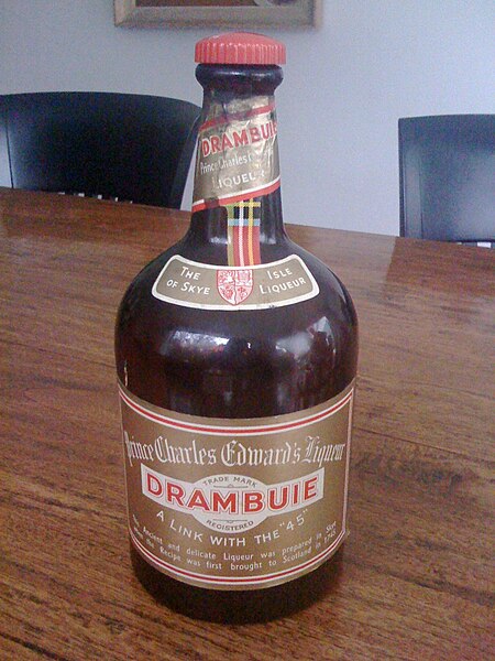 450px-Drambuie.jpg