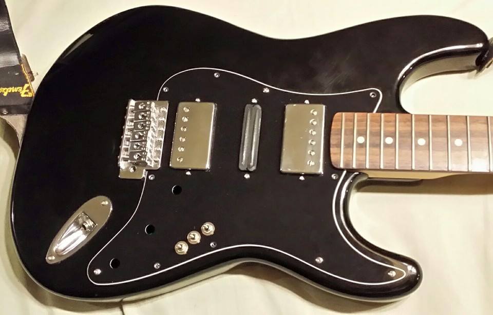 black-strat-1.jpg