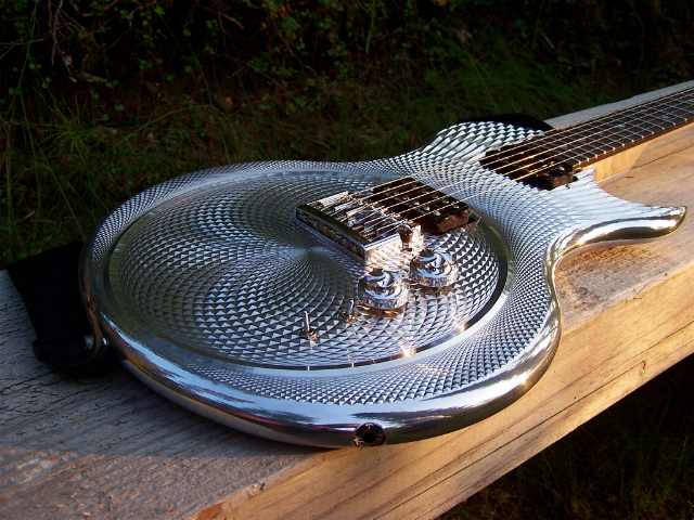 metalcarver-guitar.jpg