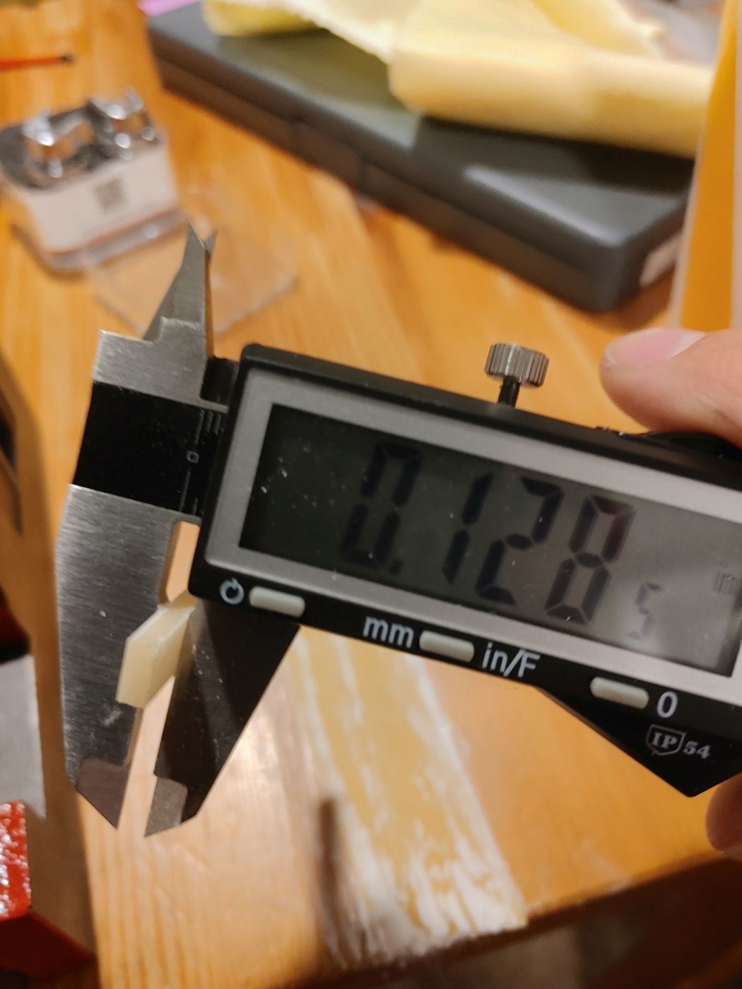 tele25.jpg