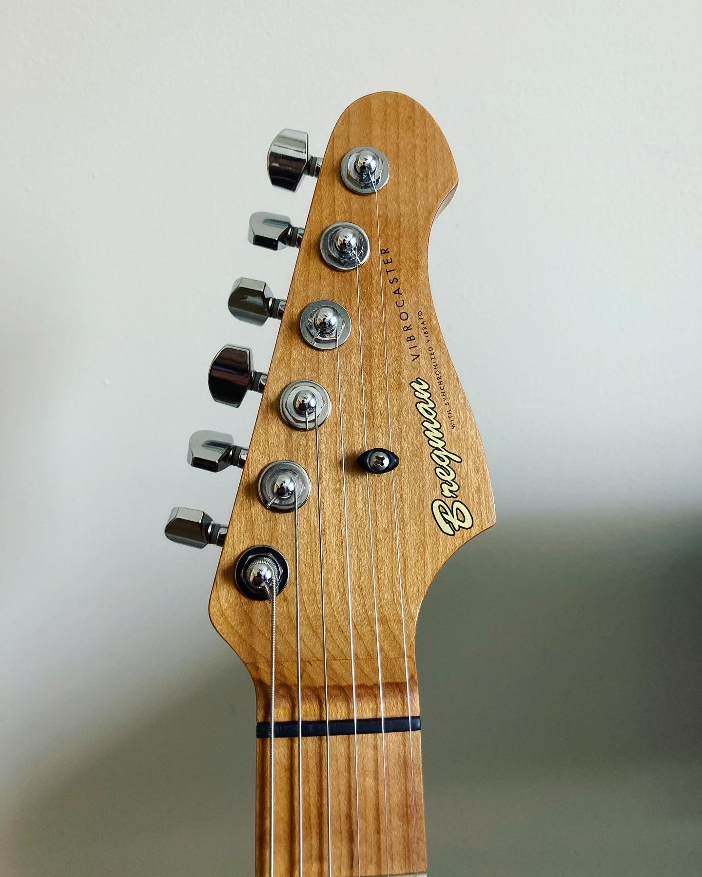 Final-Headstock.jpg