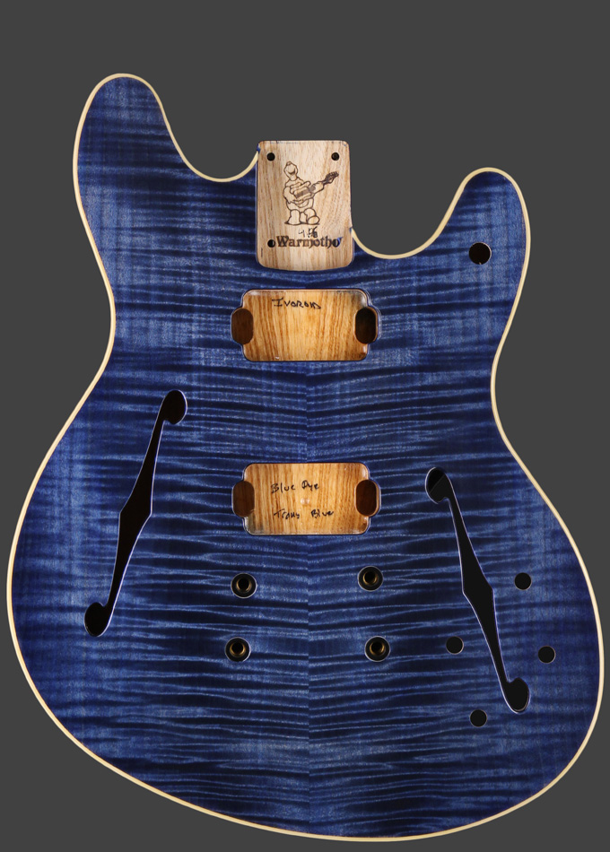 Warmoth-Mooncaster.jpg