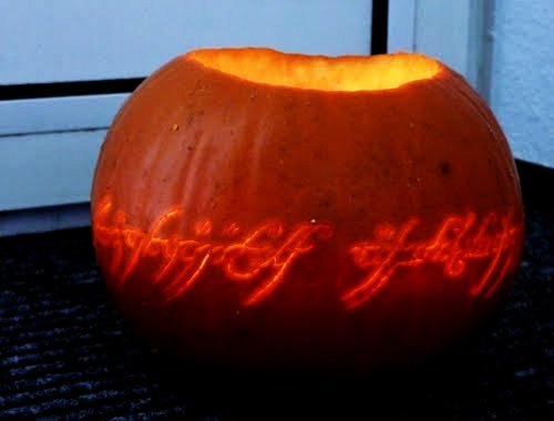 lordoftheringspumpkin.jpg