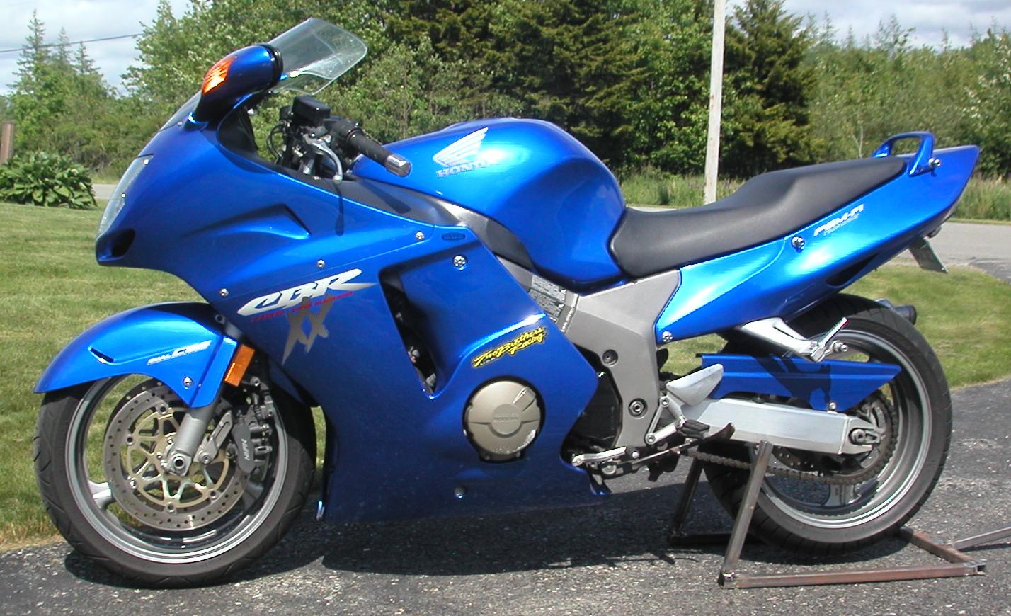 14449-2001-Honda-CBR.jpg
