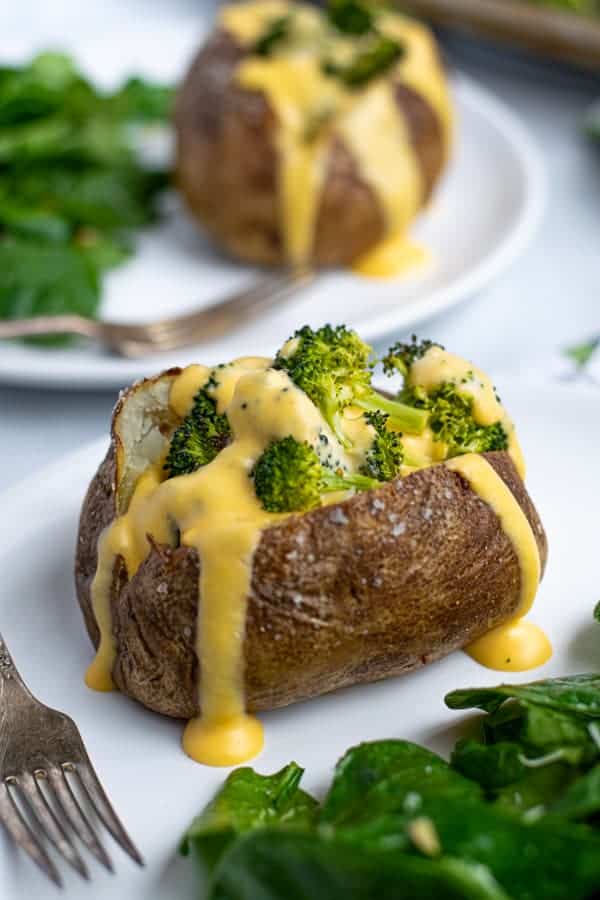 featured-Broccoli-Cheese-Baked-Potatoes.jpg