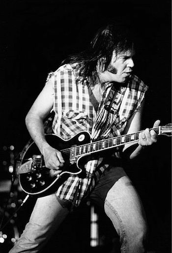 neil-young-old-black-1984.jpg